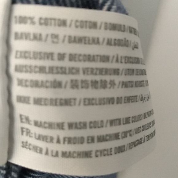 2/$20 Hollister Flannel shirt  Men's S - Picture 4 of 5